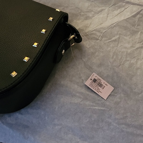 Victoria secret crossbody bag⚘Price is firm⚘ - Picture 6 of 8